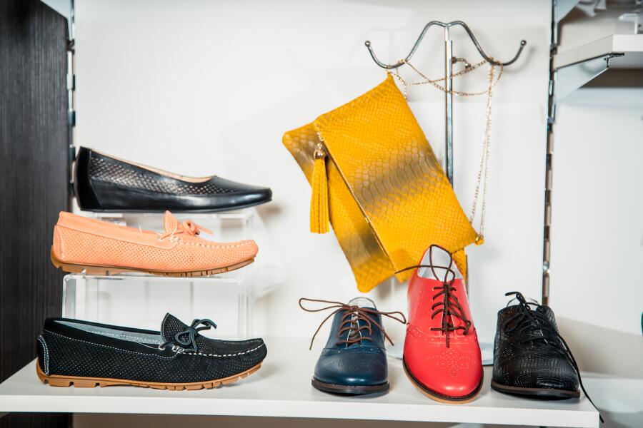 Как подобрать женскую обувь для школы?