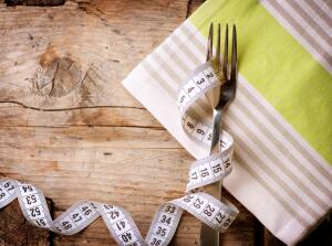 Популярная диетология: поможет ли похудеть «правило вилки»?