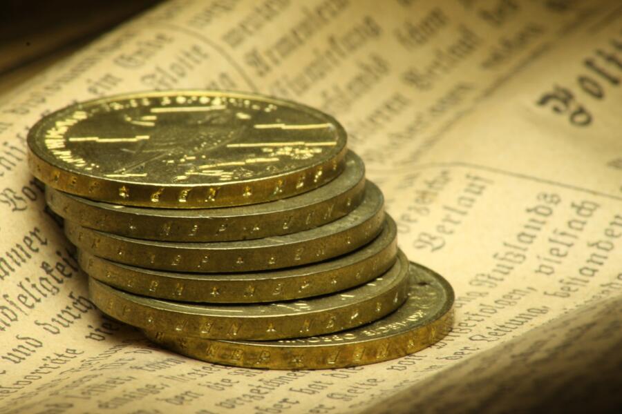 Не знаете, где выгодно купить или продать золотые инвестиционные монеты? Вам поможет Клуб Нумизмат!
