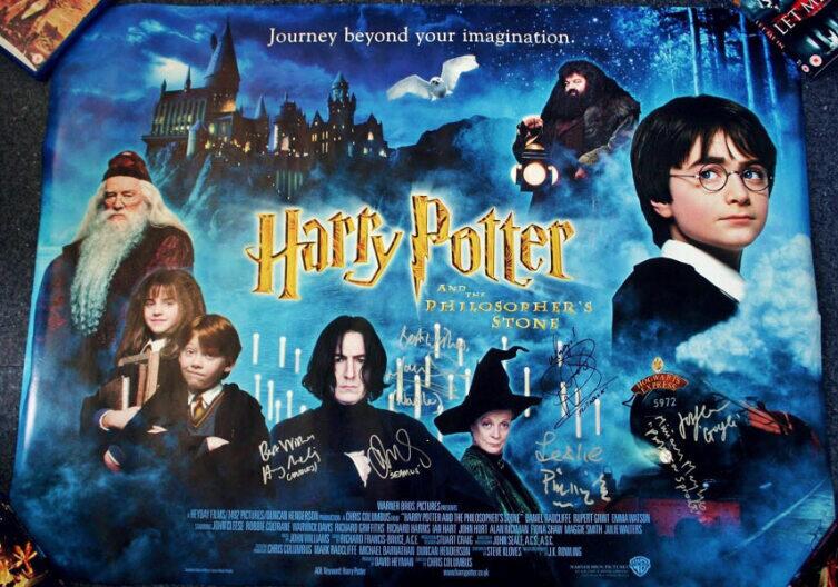 Постер к фильму «Гарри Поттер и философский камень»