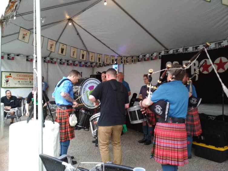 В ирландском пабе