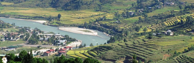 Вид на сельхоз угодья. Бутан