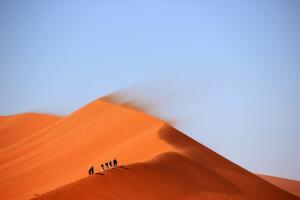 Толщина песчаного слоя в пустыне: какова она на самом деле?