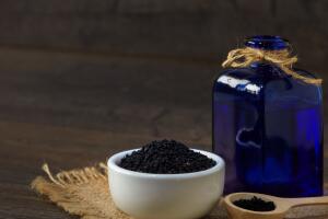 Как применяют масло черного тмина в народной медицине?