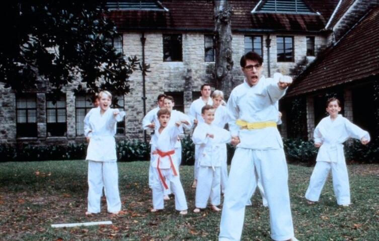 Кадр из к/ф «Академия Рашмор», 1998 г.