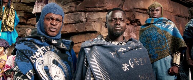 Что в фильмах порой бывает так же интересно, как и игра актеров? Костюмы в супергеройском боевике «Чёрная Пантера»