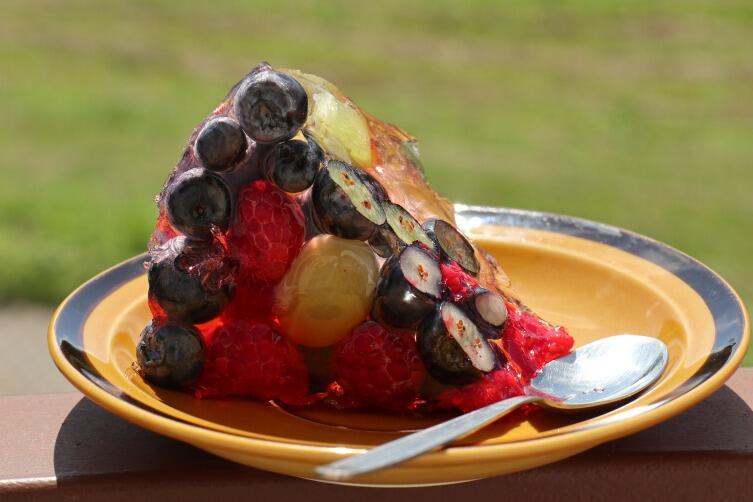 Как сохранить частичку лета в холодильнике? Морозим фрукты и овощи