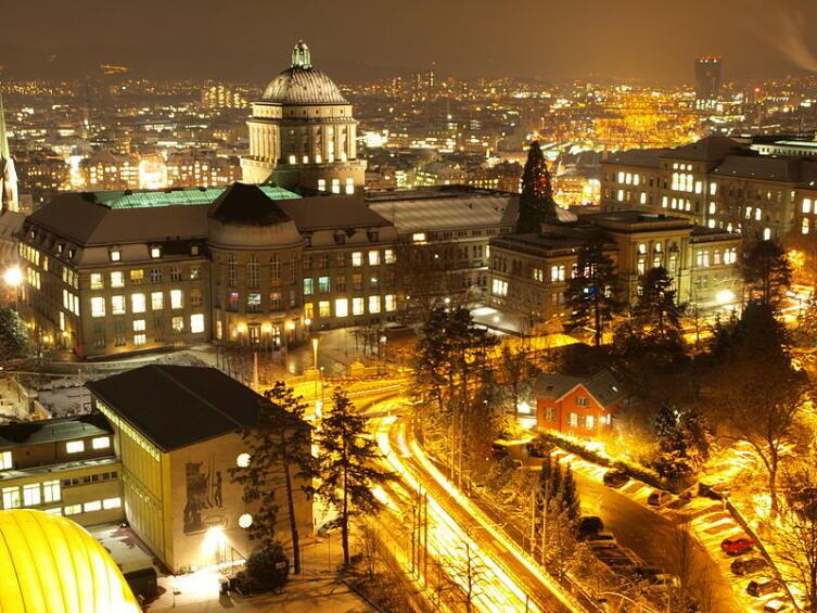 Цюрихский университет