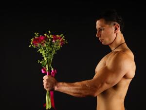 Какие цветы подарить мужчине?