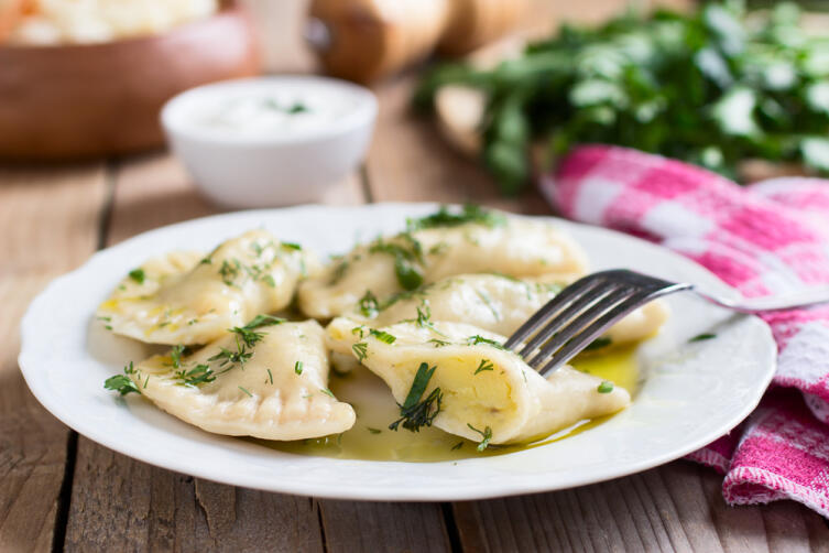 Как приготовить вареники из заварного теста?