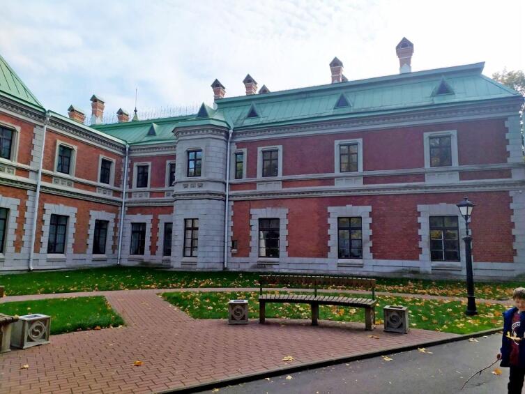 Путешествие по Беларуси. Чем интересен для туристов поселок Красный Берег? Путешествие по Беларуси. Чем интересен для туристов поселок Красный Берег?