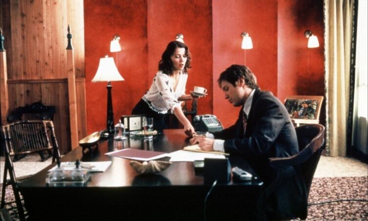 Кадр из к/ф «Секретарша», 2001 г.