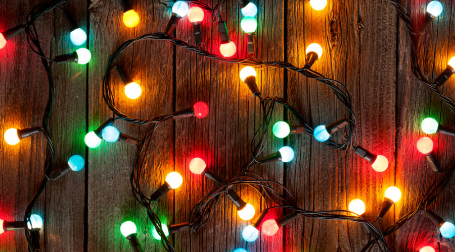 Как найти новогоднее настроение в совсем не новогоднюю пору?