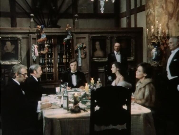 Кадр из к/ф «Чисто английское убийство», 1974 г.