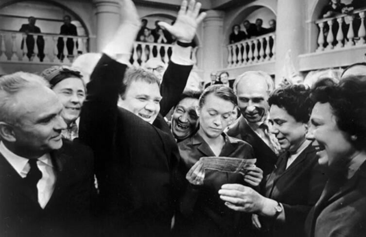 Кадр из к/ф «Зигзаг удачи», 1968 г.