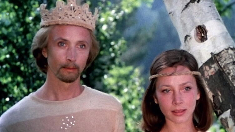 Бэмби и Фалина. Кадр из к/ф «Юность Бэмби», 1987 г.