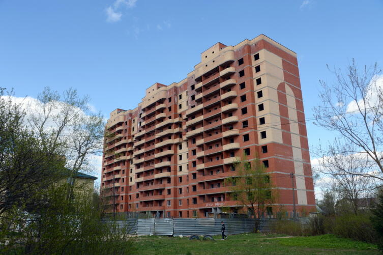 Как расторгается договор долевого участия дольщиком?