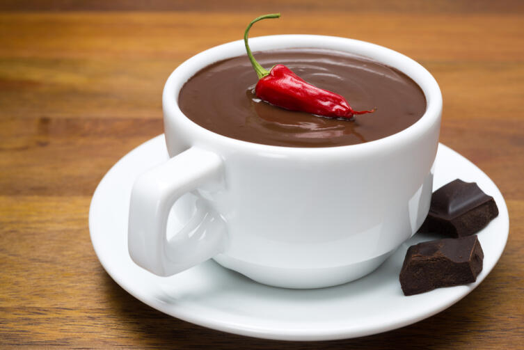 Как приготовить горячий шоколад?