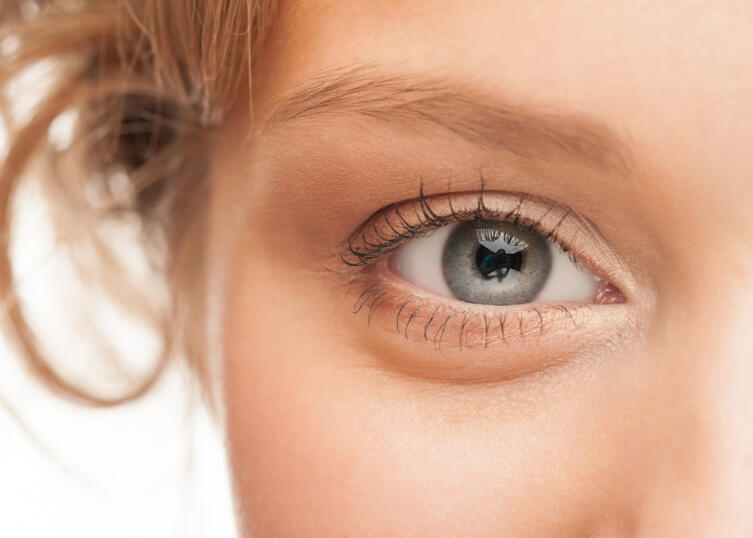 Как цвет глаз влияет на характер человека?