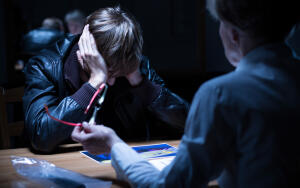 Что делать, если подозреваемого или обвиняемого заставили дать ложные показания в 2021 году?