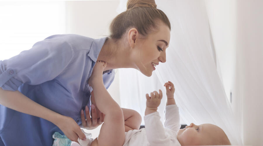 Серии подгузников Huggies и их особенности