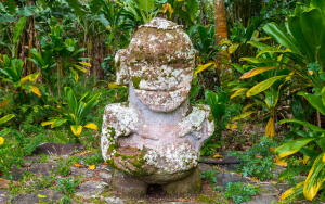 Маркизские острова: кому посвящены скульптуры тики?