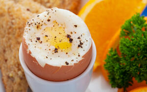 Как варить яйца так, чтобы они были вкусными и легко чистились?