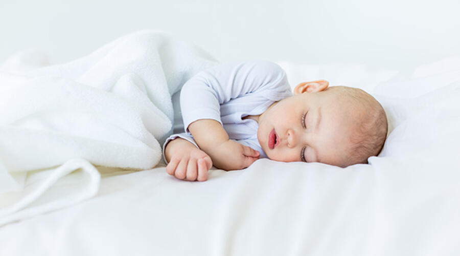 Выбираем недорогой матрас для самых маленьких