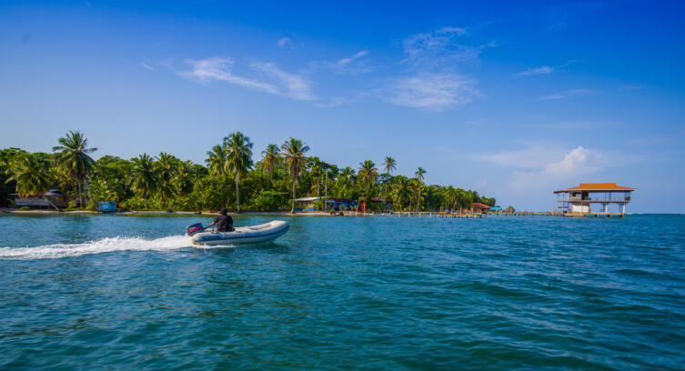 Остров Колон в Панаме Остров Колон в Панаме