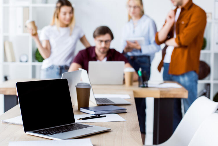 Какие направления выбирает современный маркетинг?