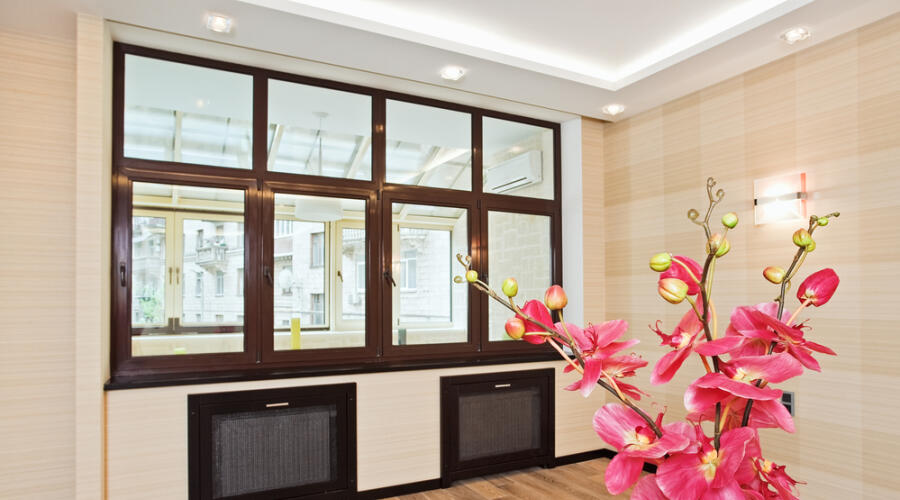 Кому доверить комфорт своего дома? Выбираем профессиональное остекление