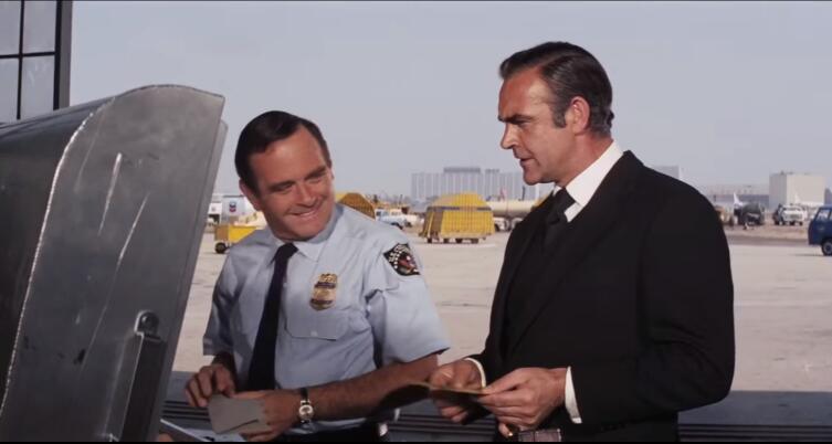 Кадр из к/ф «Бриллианты  навсегда», 1971 г.