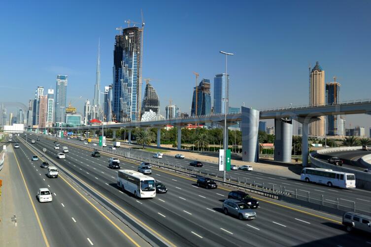 Аренда автомобилей в Дубае — условия и преимущества