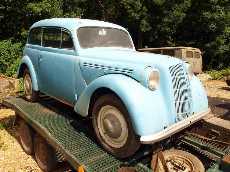 Opel Kadett со старым оформлением радиаторной решётки (1936-1937 гг.)