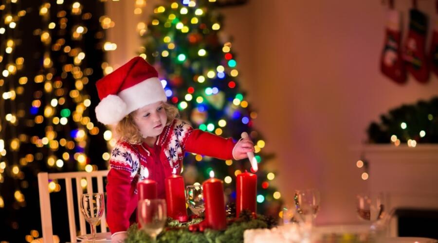 Где поставить новогоднюю елку, чтобы привлечь в дом успех и богатство?
