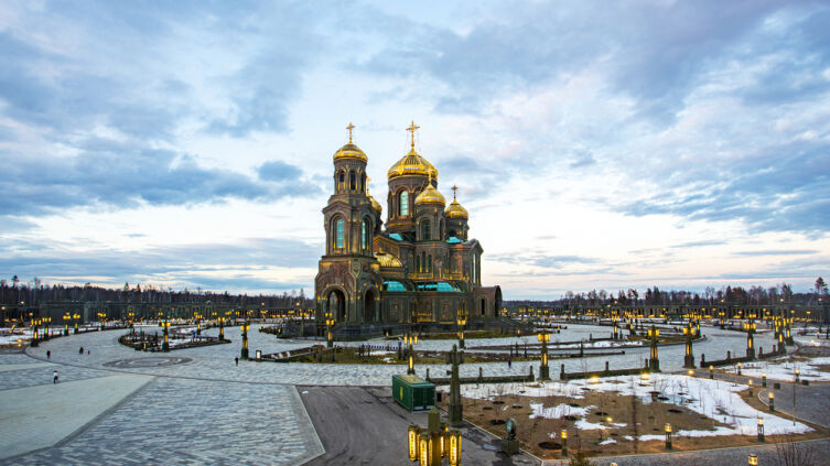 Главный храм Вооружённых сил Российской Федерации, или Патриарший собор во имя Воскресения Христова