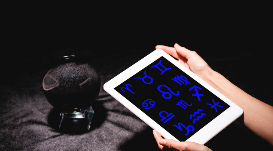 Что ждет представителей разных знаков Зодиака в феврале 2022 года?