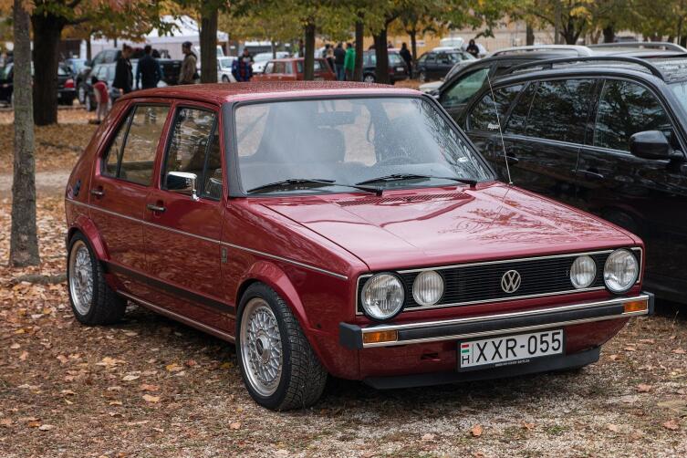 VW Golf I Facelift