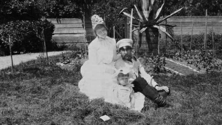 П. А. Столыпин, Ольга Борисовна и их дочь Мария, Колноберже. 1889 г.