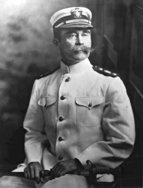 Контр-адмирал Роберт Пири, фото не ранее 1911 г.