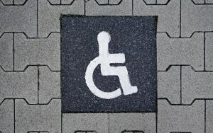 Какой
инвалидный подъемник выбрать для
дома?
