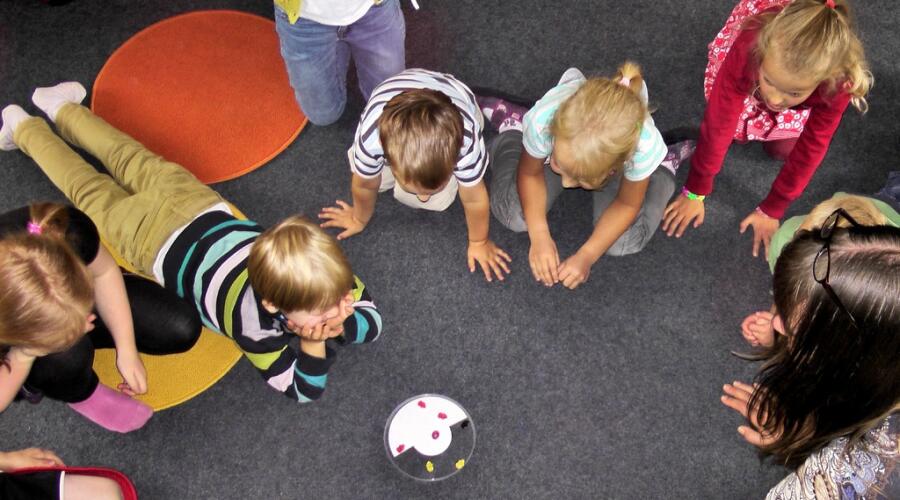 В какие игры поиграть с ребенком до 10 лет?