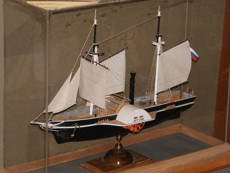Модель парохода «Аргунь», первого парохода на Амуре. (Хабаровский краевой музей имени Н. И. Гродекова)