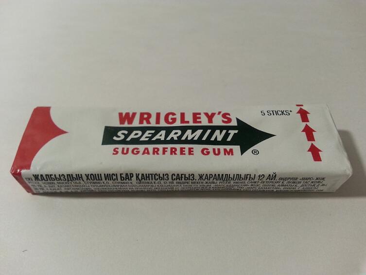 Wrigly Spearmint. Выпускается в 1893 г.