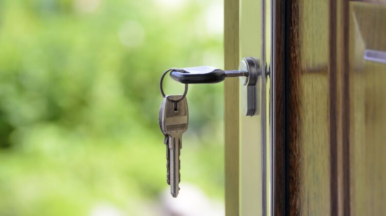 Почему покупку квартиры лучше не откладывать?