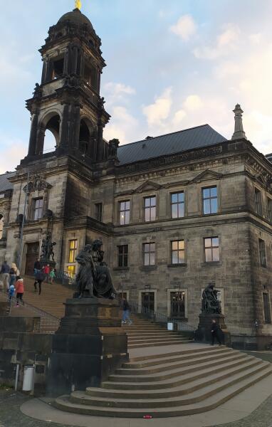Путешествие в Германию: Ordnung muss sein, или Как встретил меня Дрезден?