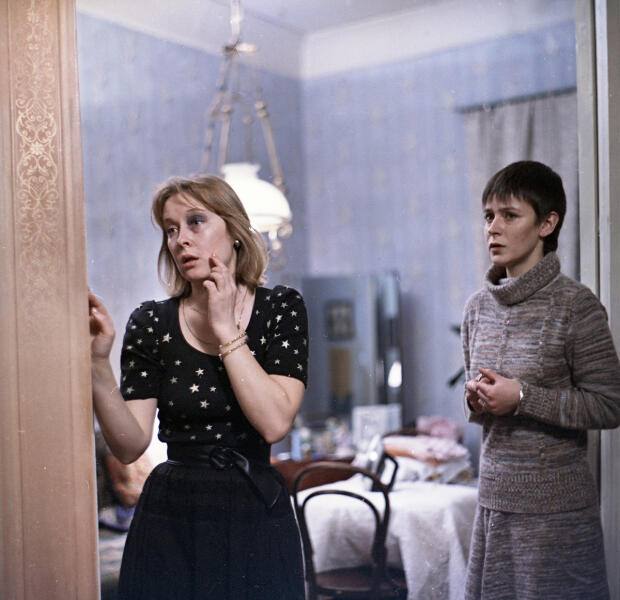 Какие фильмы с участием Елены Сафоновой посмотреть на досуге?