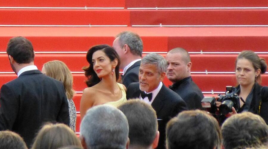 Джордж и Амаль Клуни на кинофестивале в Каннах, 2016 г.