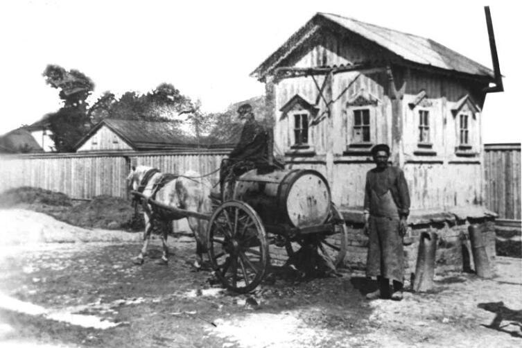 Золотари (ассенизаторы) в 1910 г.