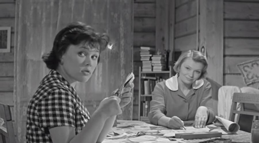 Люсьена Овчинникова. Почему судьба жестоко обошлась с актрисой?